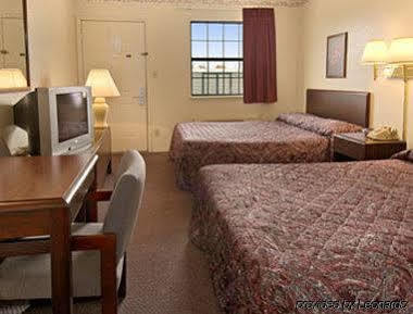 Rodeway Inn Muskogee Exteriör bild